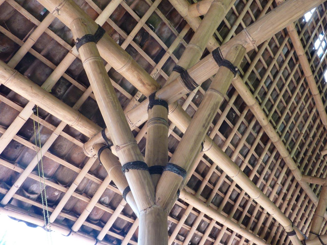 Knotenpunkt Detail Bambusverbindung Fachwerk traditionell Bambusrohr CONBAM Bambushandel