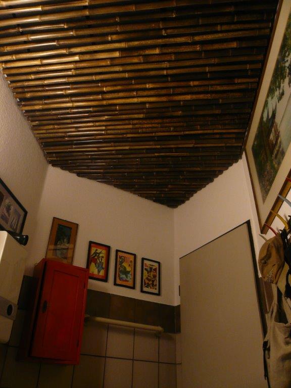Bambusstäbe als abgehangene Decke Schwarzrohrbambus Nigra vom Bambus-Onlinehandel CONBAM