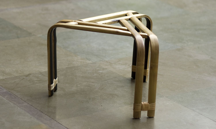 Garima Aggarwal bamboo stool - Bambushocker aus Bambuslatten